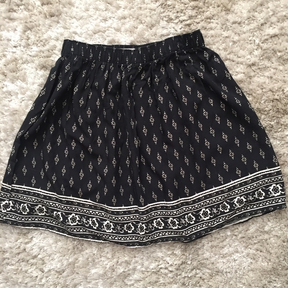 Hollister printed skirt
